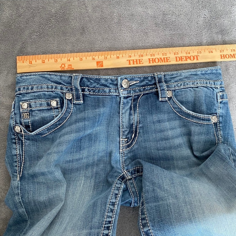 Miss Me Signature Straight Jeans 30x33 Blue Embroidered Sequin Low Rise Denim - Picture 11 of 16